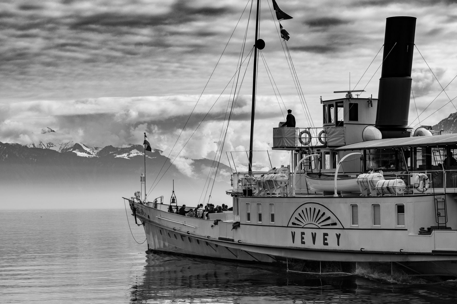 Investir sur la Riviera vaudoise : pourquoi Vevey et Montreux attirent les investisseurs romands