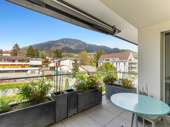 Balcon avec vue à St-Légier