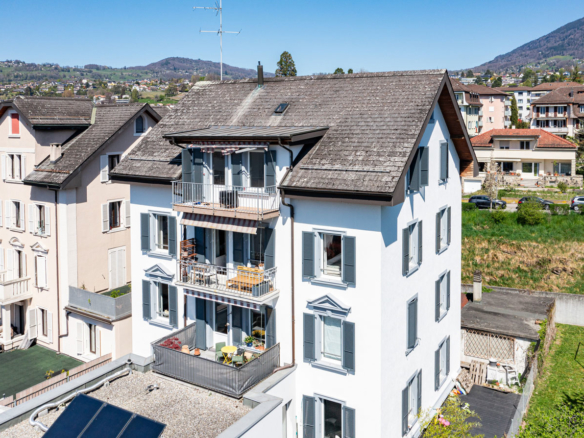 Façade extérieure de l’immeuble vue du ciel