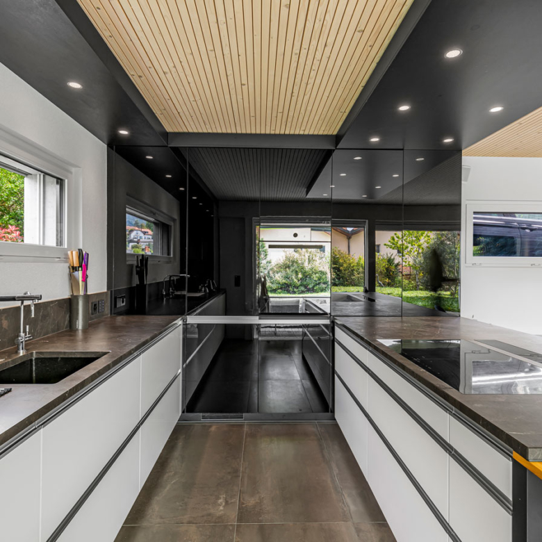 Cuisine moderne à Vevey avec finitions haut de gamme