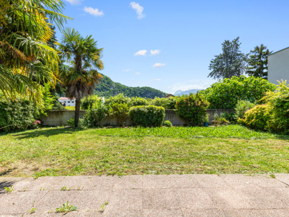 Jardin privatif à Aigle