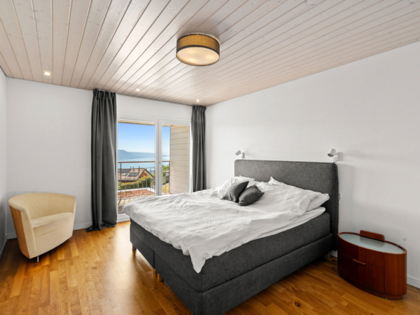 Chambre avec balcon à Blonay