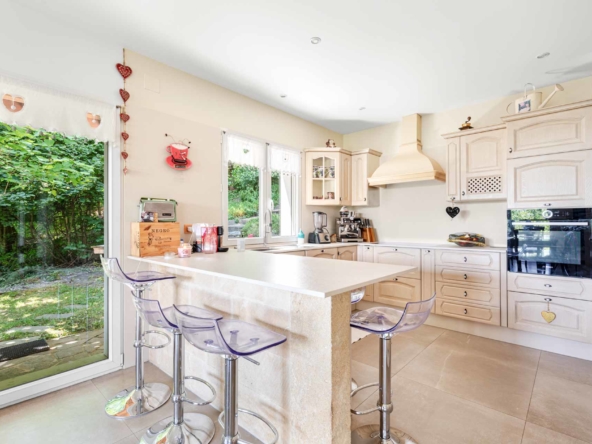 Homewell_Immobilier_Monts-Corsier_Villa-12