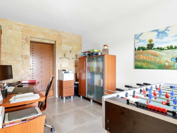 Homewell_Immobilier_Monts-Corsier_Villa-13