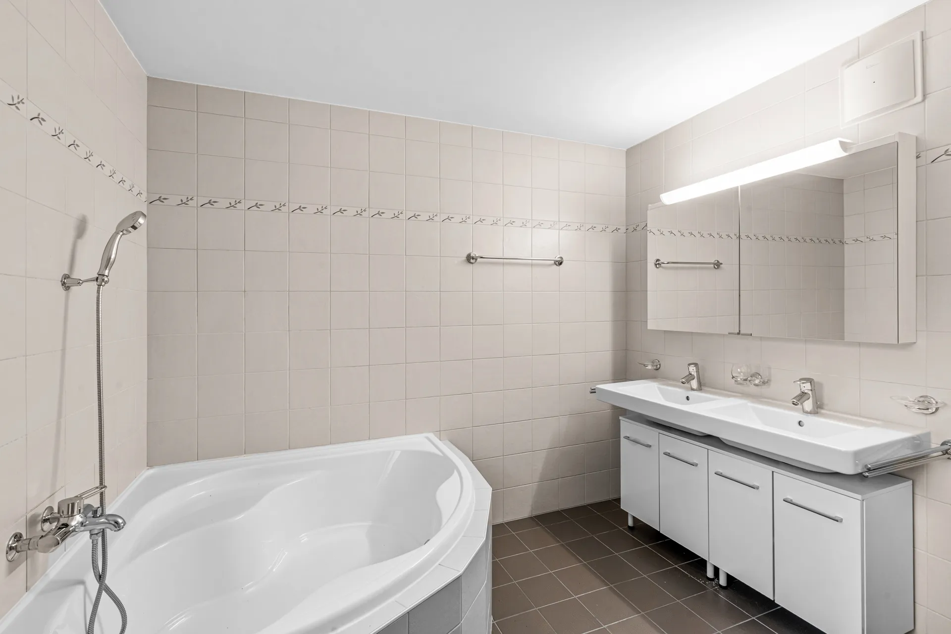 appartement-chernex-vendre-immobilier-cheminée 11